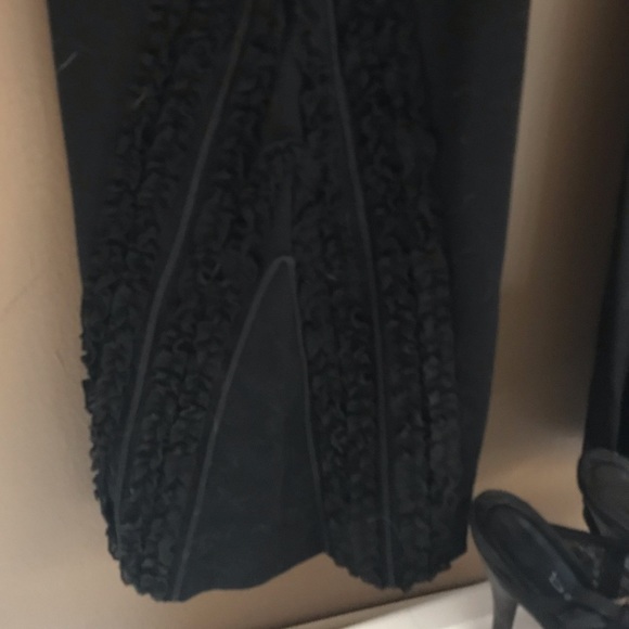 Cache Black Bottom Flare w/ Ruffle Design Pants - Picture 4 of 7